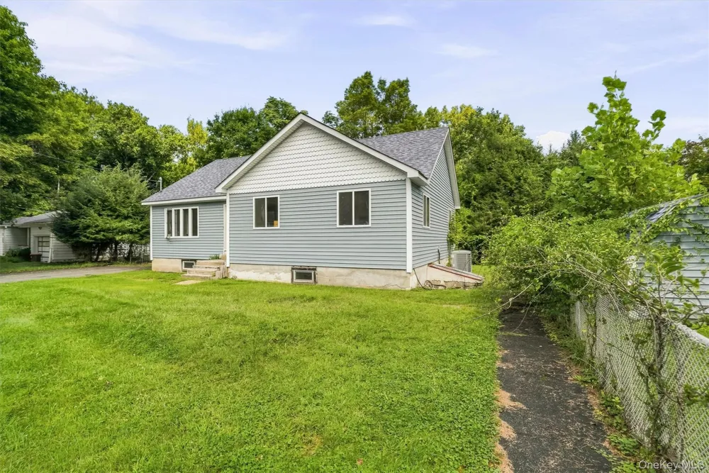 19 Zane Street Ellenville, NY 12428