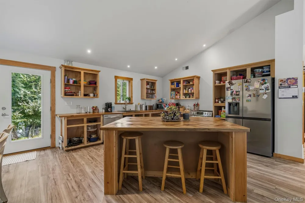 19 Zane Street Ellenville, NY 12428