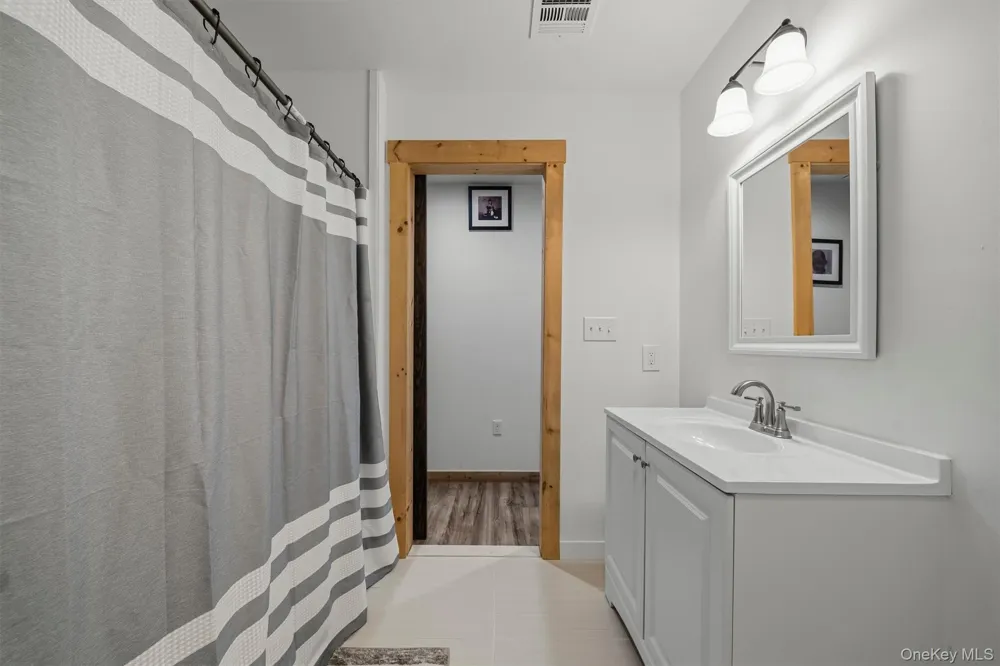 19 Zane Street Ellenville, NY 12428
