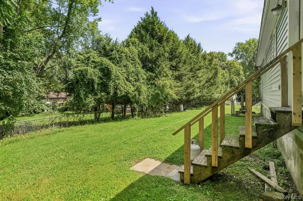 19 Zane Street Ellenville, NY 12428