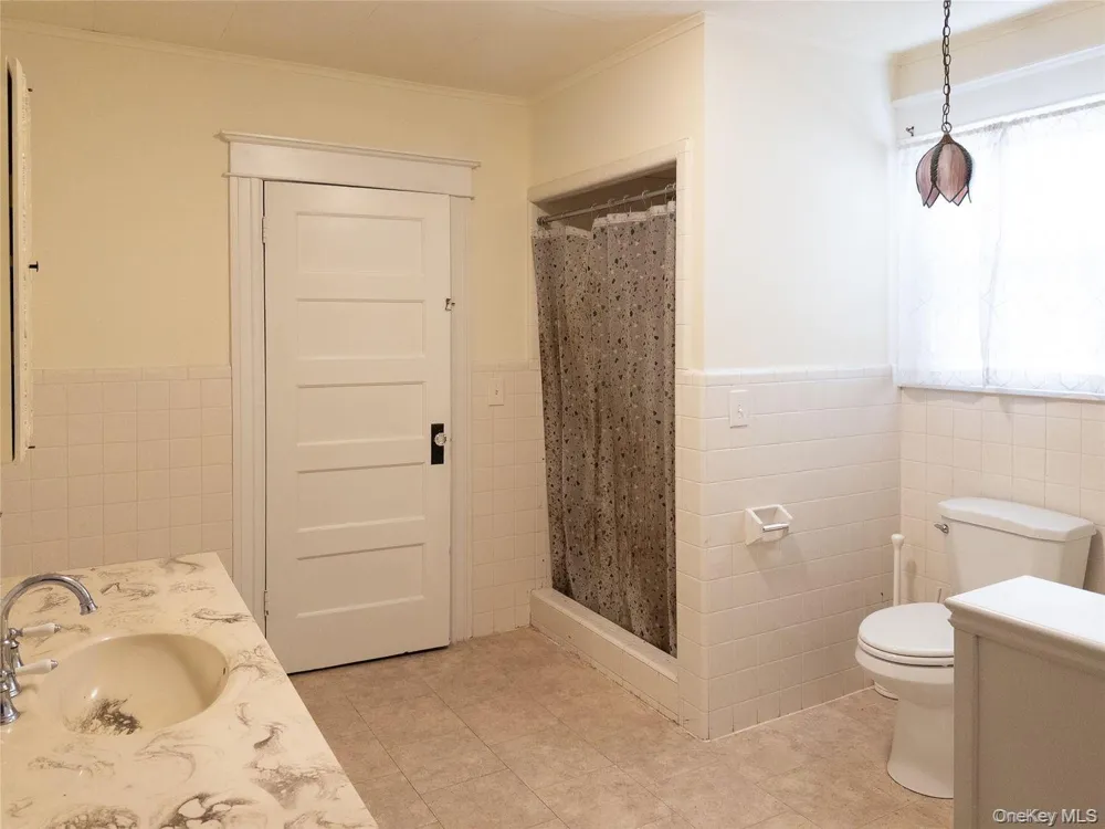 135 Washington Street #1 Poughkeepsie, NY 12601