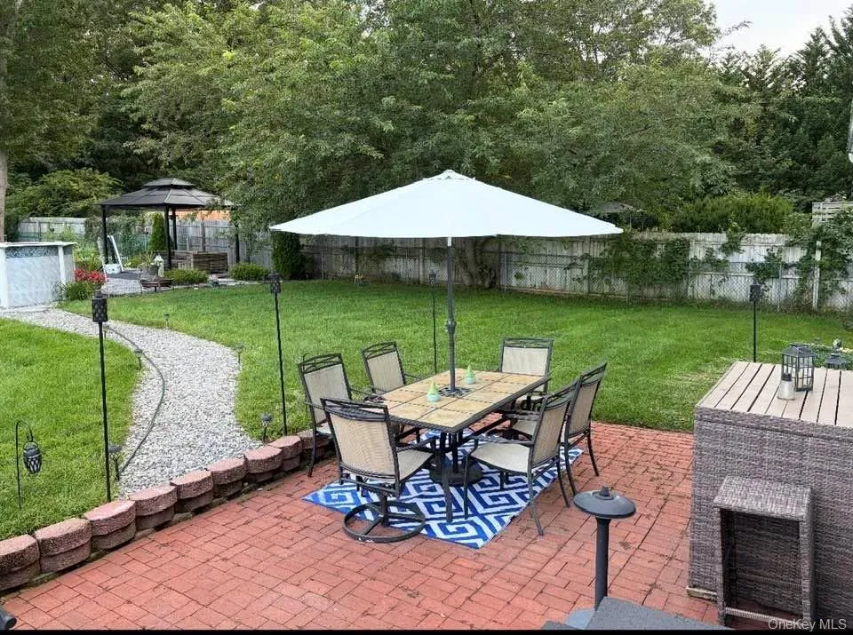 26 Nelson Road Selden, NY 11784