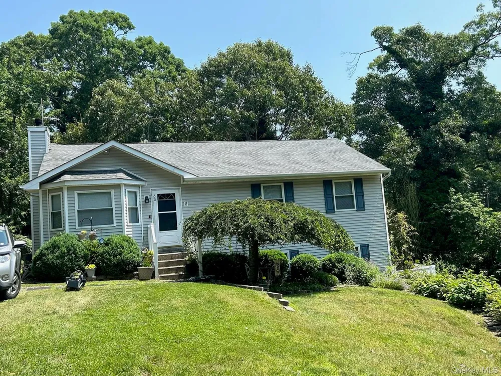 60 Aloma Road Rocky Point, NY 11778