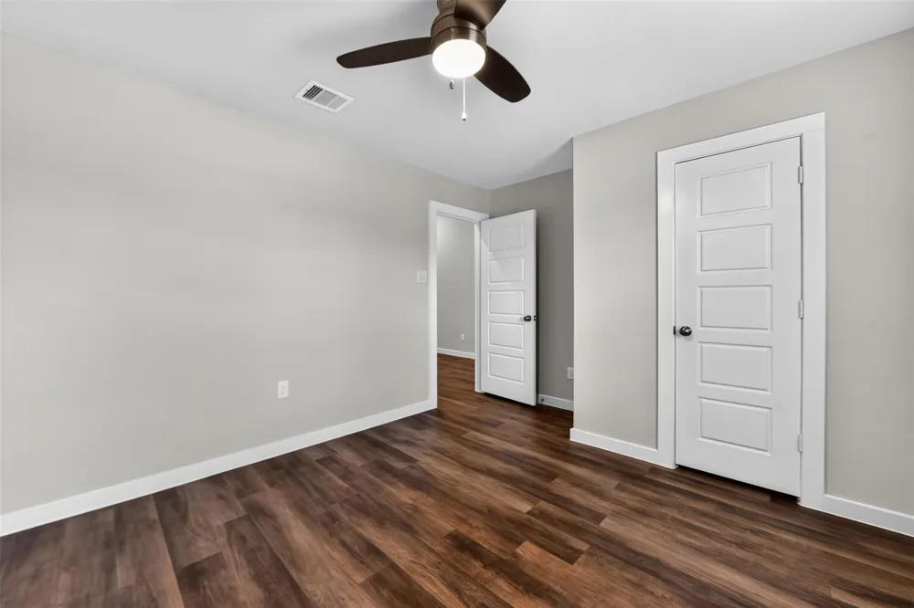 26563 Eternal Drive La Marque, TX 77568