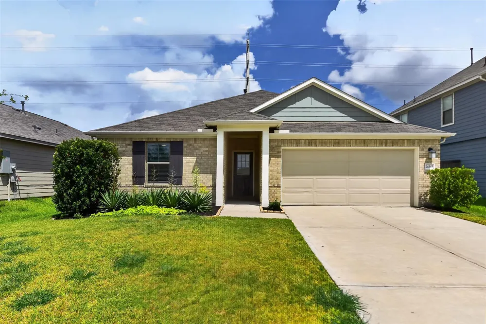 26563 Eternal Drive La Marque, TX 77568