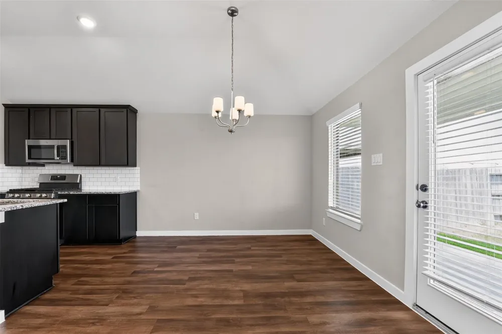 26563 Eternal Drive La Marque, TX 77568