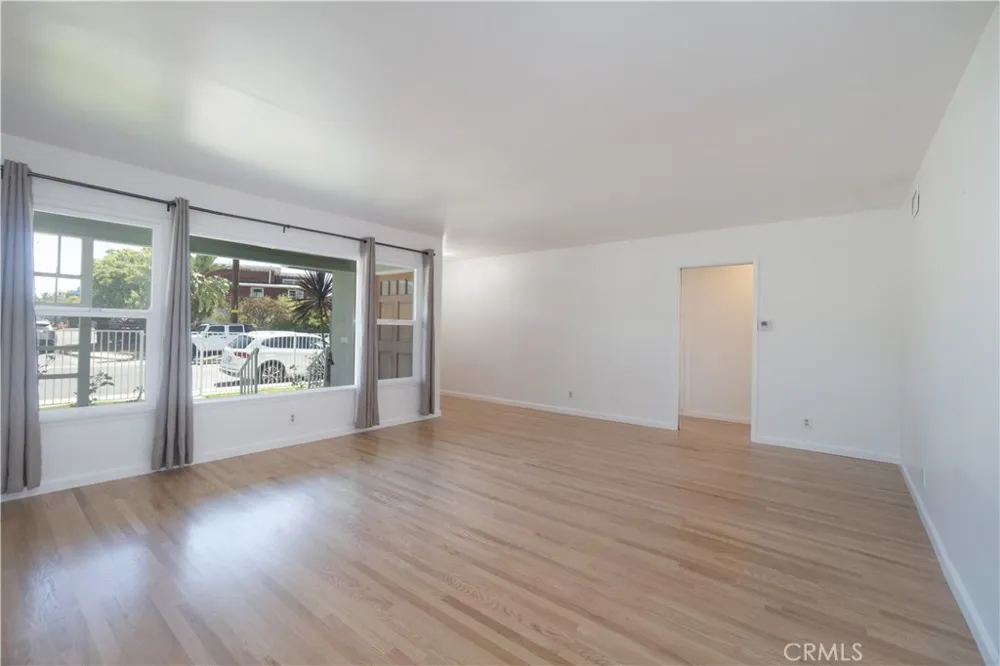 765 Currier Pomona, CA 91768