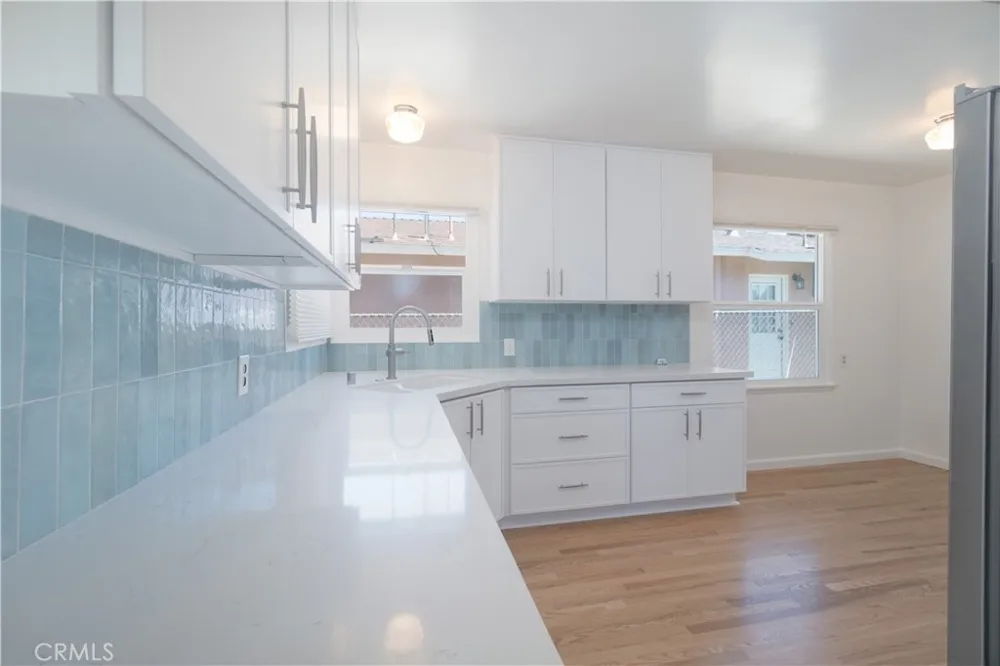765 Currier Pomona, CA 91768