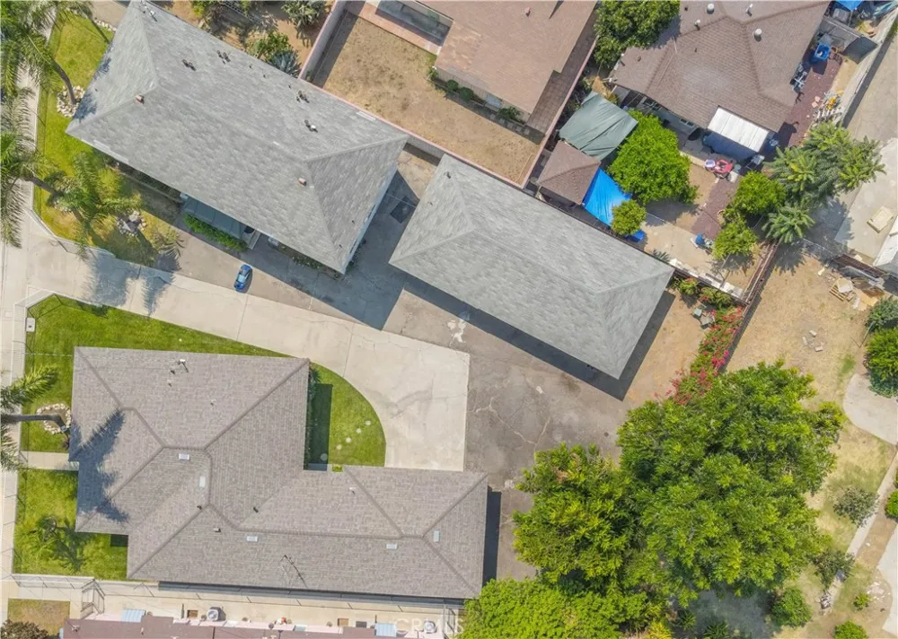 765 Currier Pomona, CA 91768