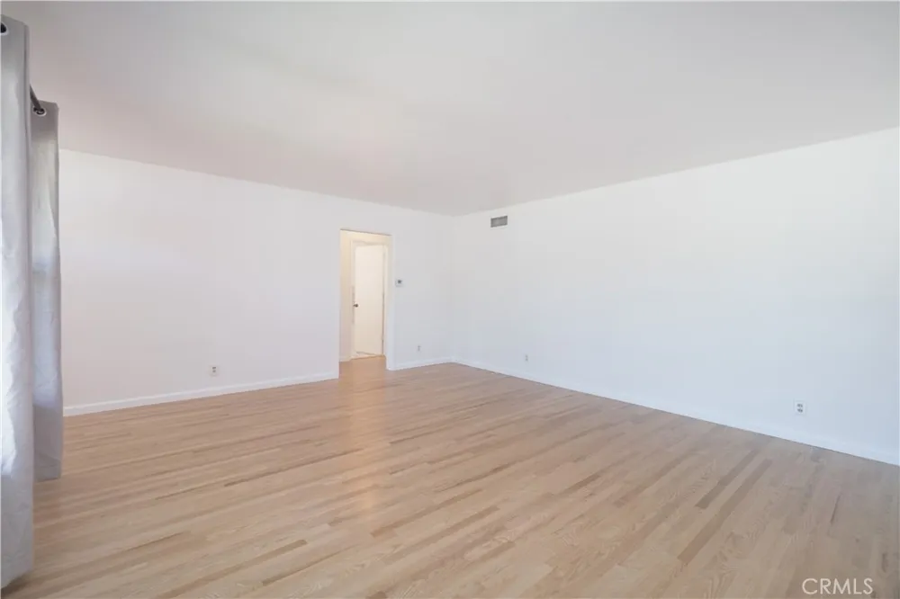 765 Currier Pomona, CA 91768