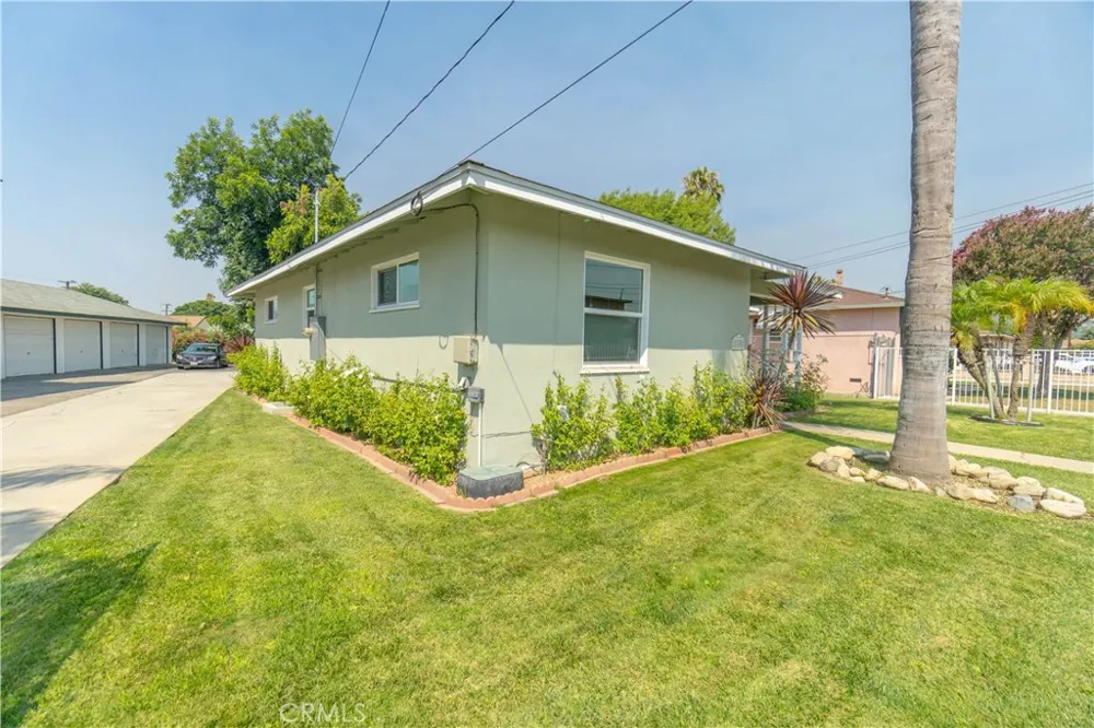 765 Currier Pomona, CA 91768