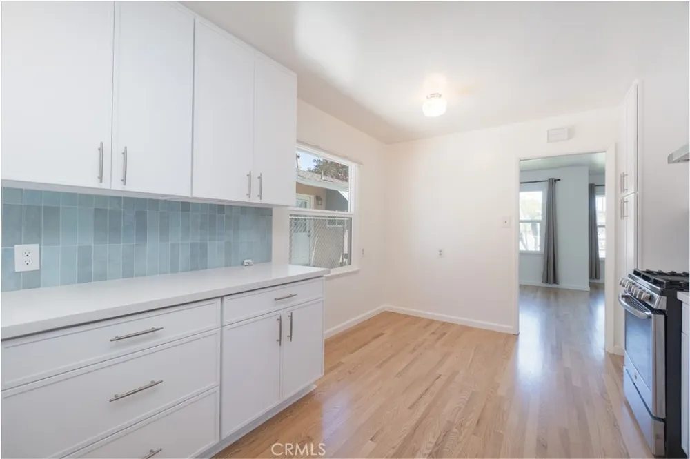 765 Currier Pomona, CA 91768