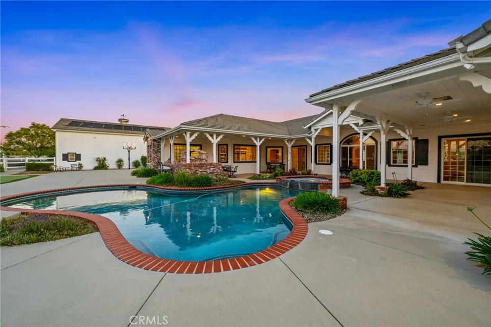 25016 Trilogy Trail Murrieta, CA 92562