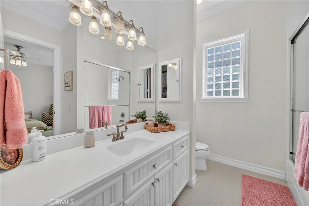 25016 Trilogy Trail Murrieta, CA 92562