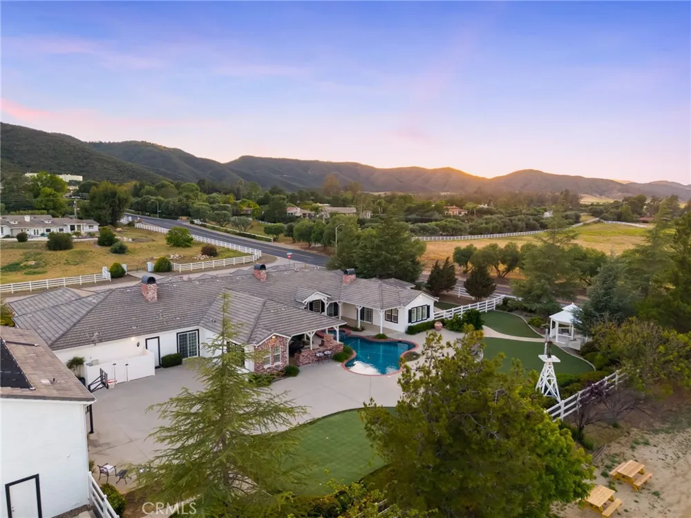 25016 Trilogy Trail Murrieta, CA 92562