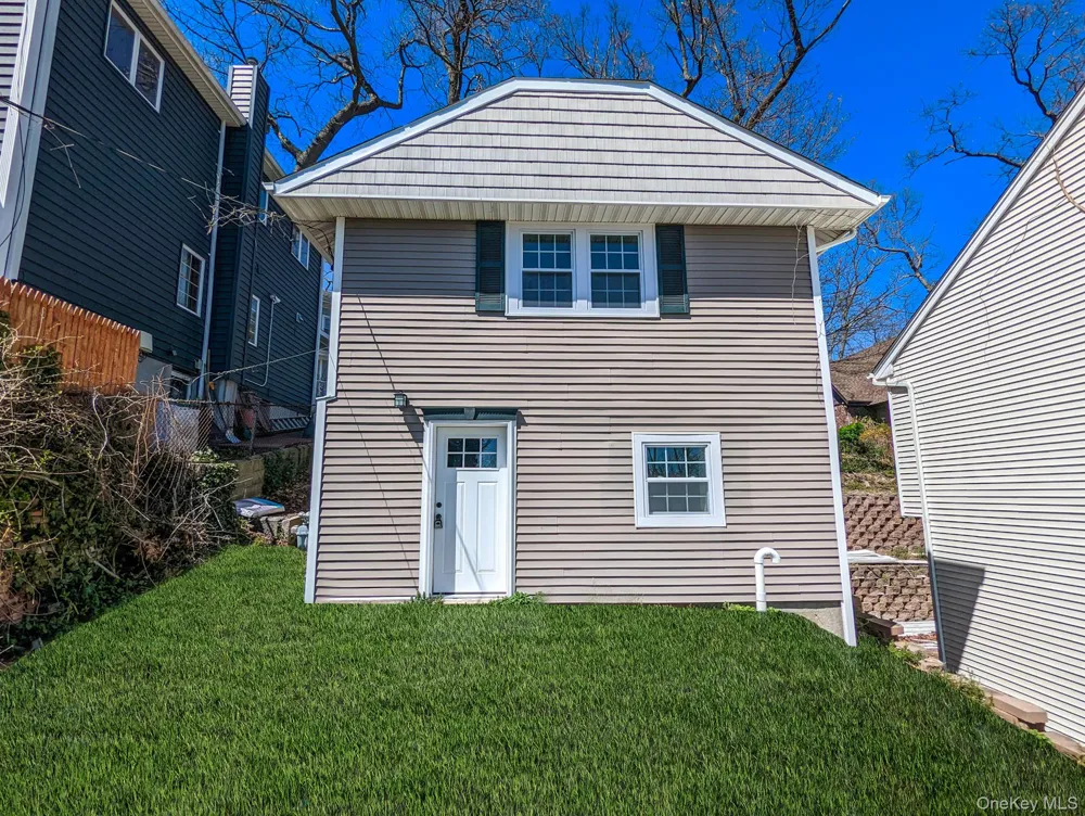 13 Woodland Lane Huntington, NY 11743