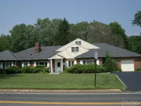 380 Park Avenue #$1500 1 room
