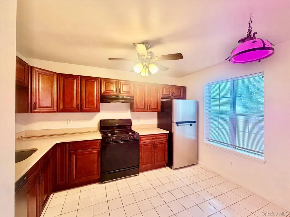 5 Kendal Lane Middletown, NY 10940