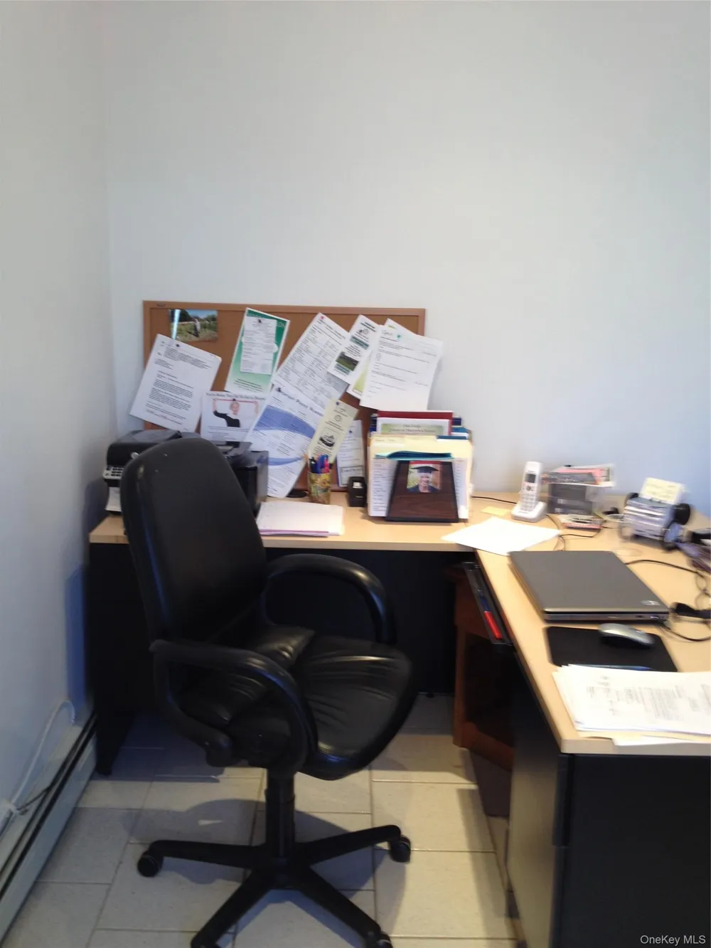 380 Park Avenue #$1,000 unit- 1 room Huntington, NY 11743