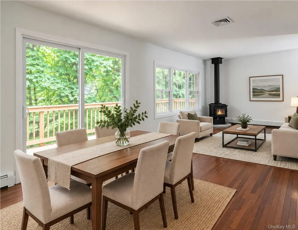 33 Horizon Hill Drive Poughkeepsie, NY 12603