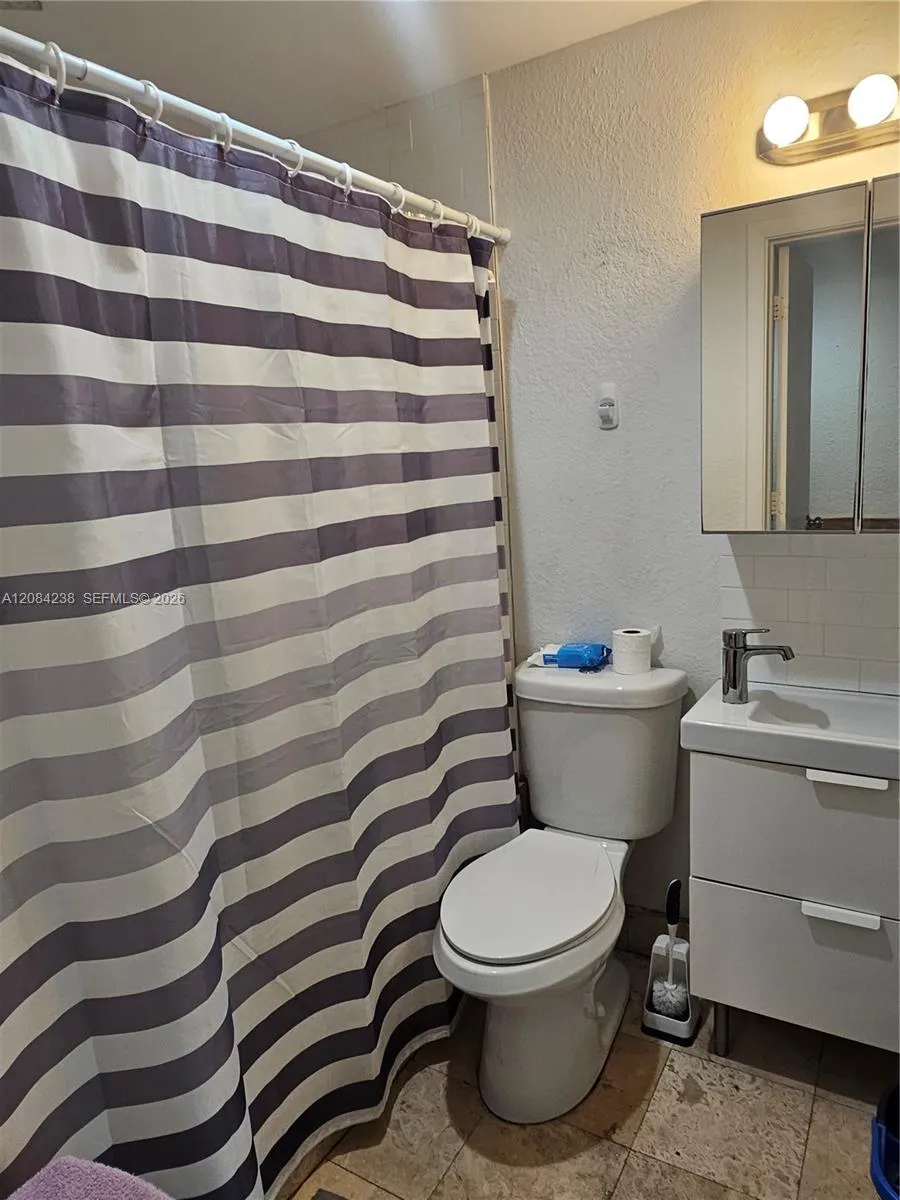 12145 NE 11th Ct North Miami, FL 33161