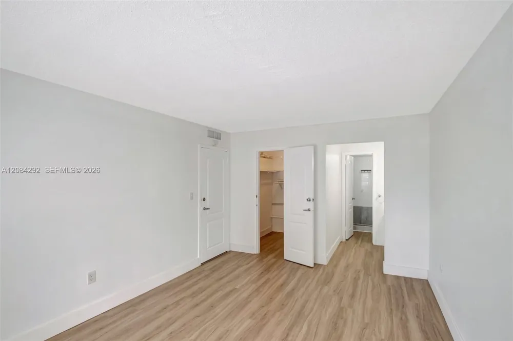 4804 NW 79th Ave #102 Doral, FL 33166