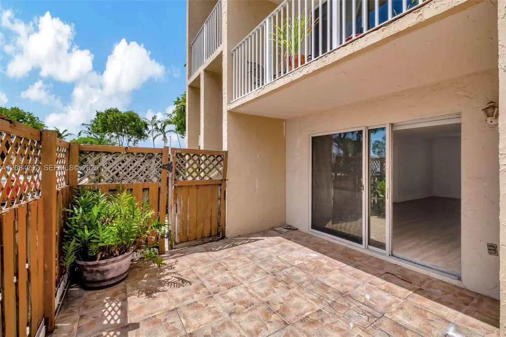4804 NW 79th Ave #102 Doral, FL 33166