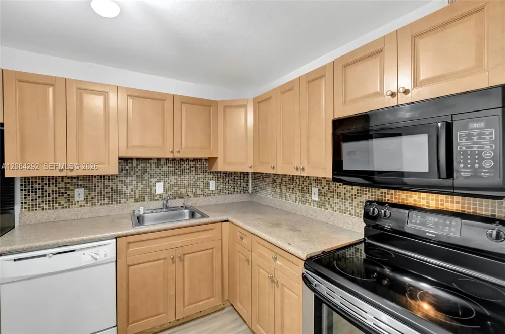 4804 NW 79th Ave #102 Doral, FL 33166