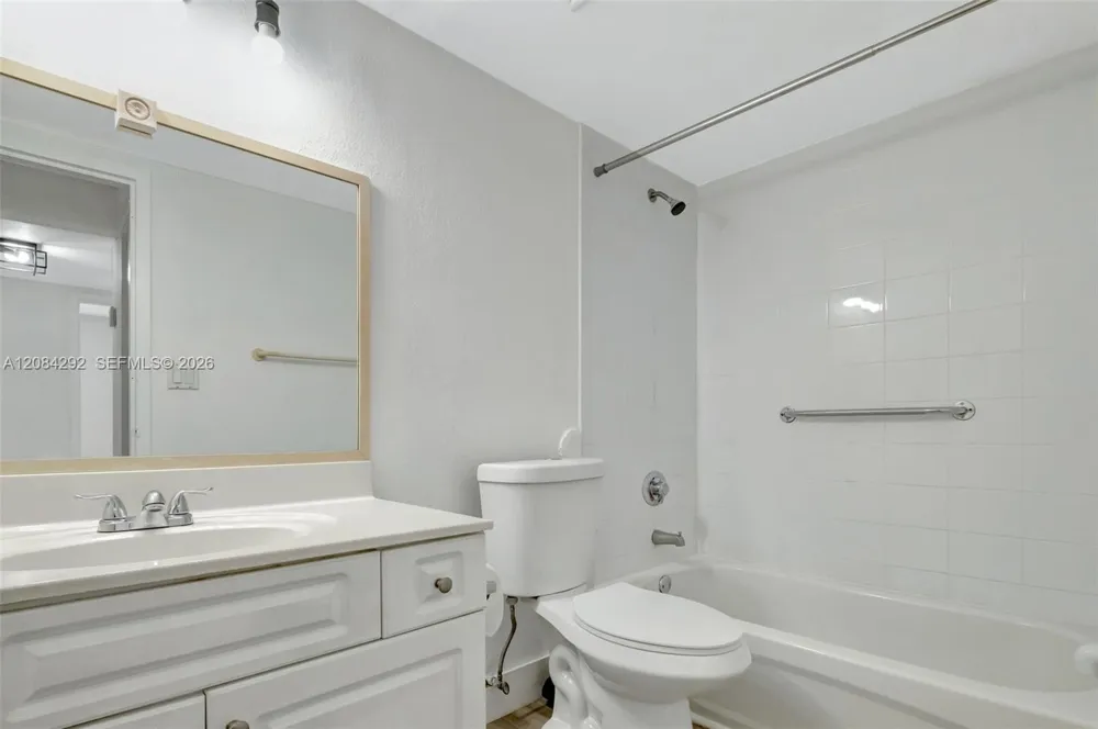 4804 NW 79th Ave #102 Doral, FL 33166