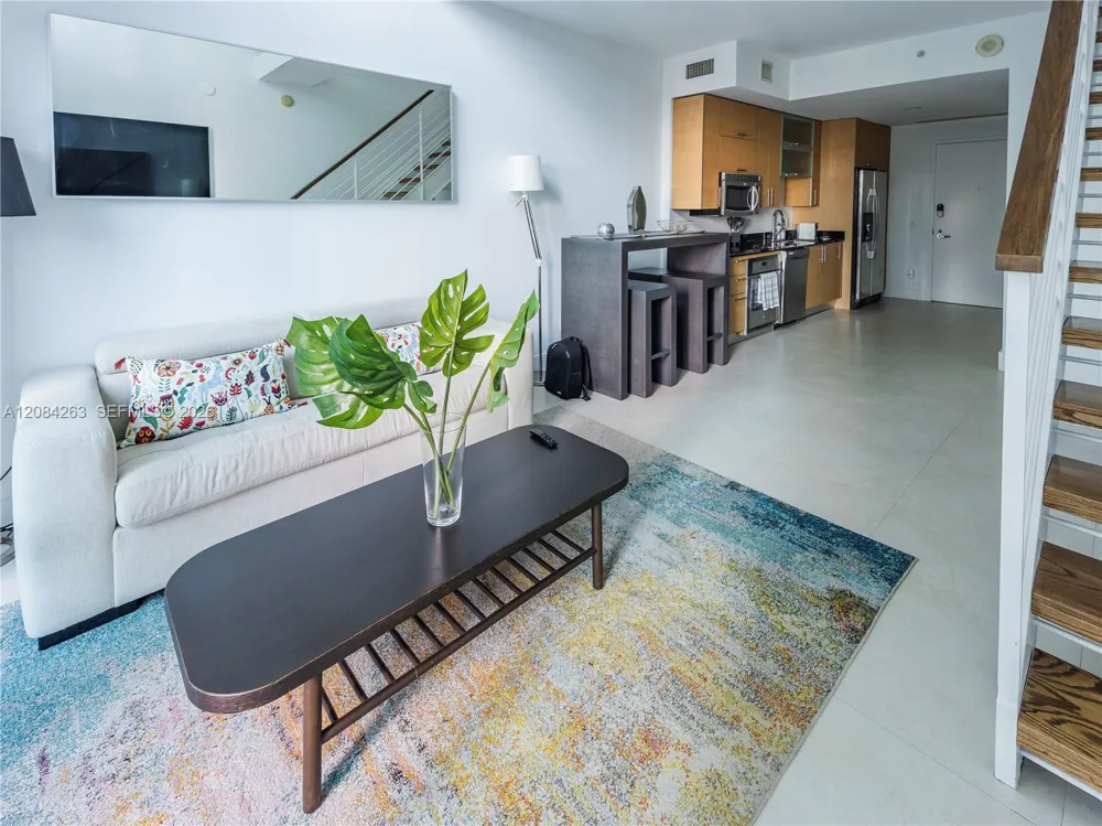 60 SW 13th St #3222 Miami, FL 33130