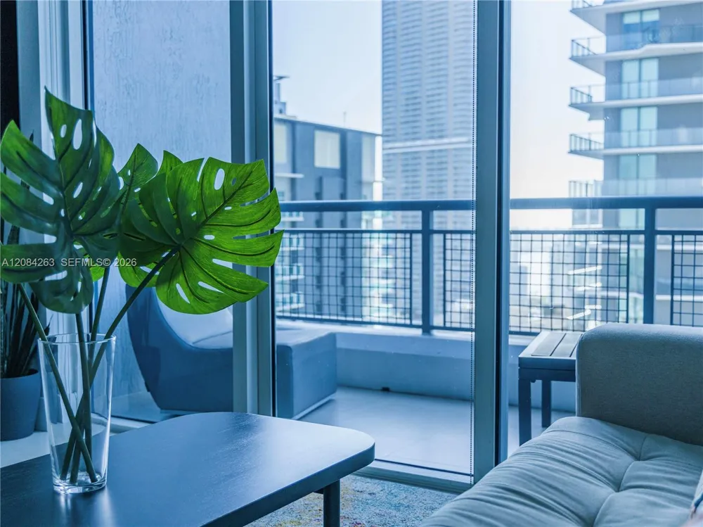 60 SW 13th St #3222 Miami, FL 33130