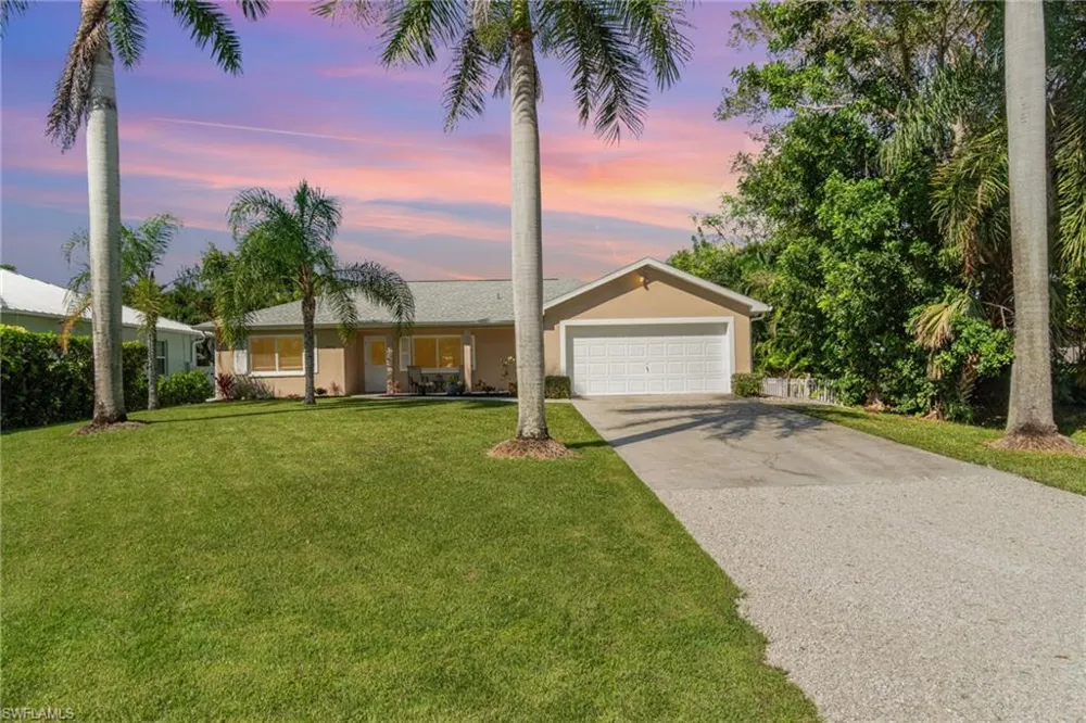 4618 Sierra Lane Bonita Springs, FL 34134