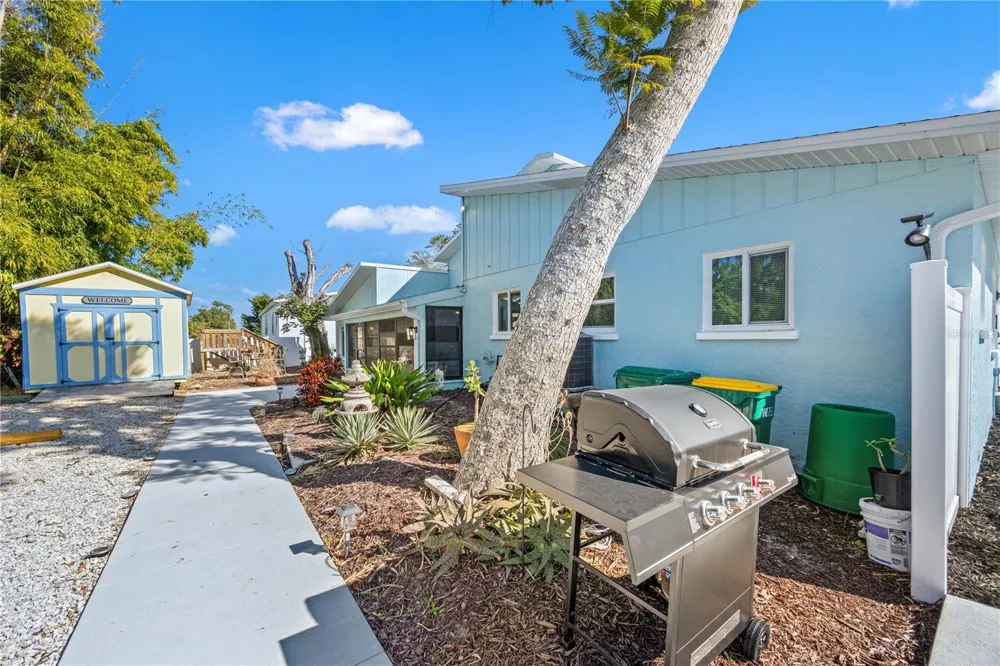 3155 WATERSIDE DRIVE Englewood, FL 34224