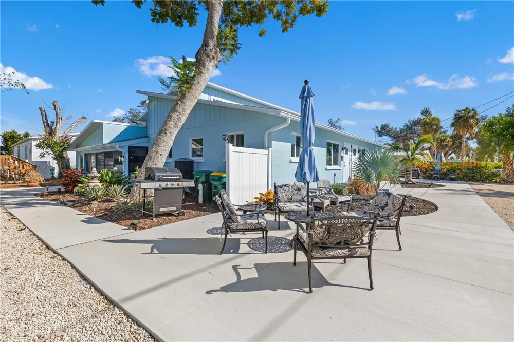 3155 WATERSIDE DRIVE Englewood, FL 34224