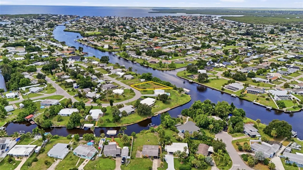 213 WATERWAY CIRCLE NE Port Charlotte, FL 33952