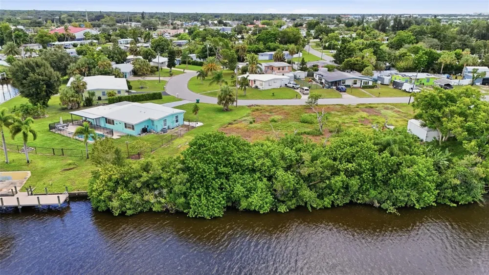 213 WATERWAY CIRCLE NE Port Charlotte, FL 33952