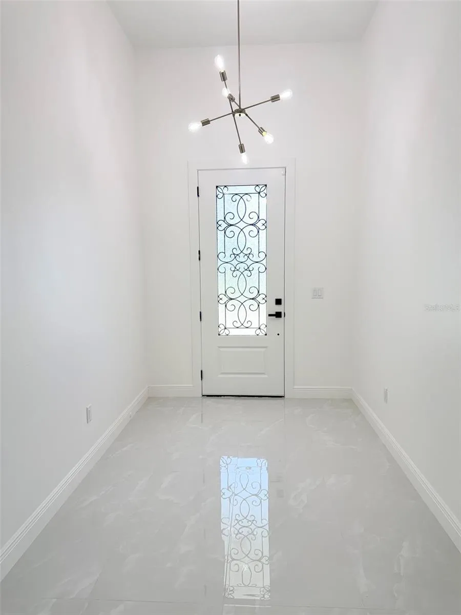 1029 S 66TH STREET Tampa, FL 33619