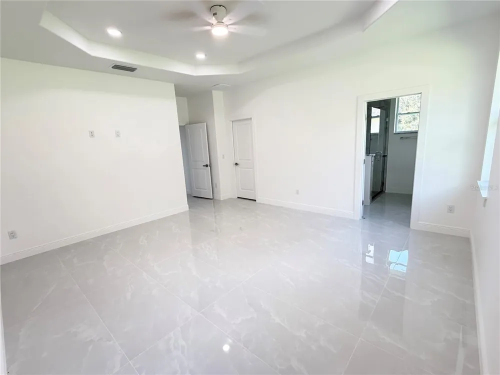 1029 S 66TH STREET Tampa, FL 33619