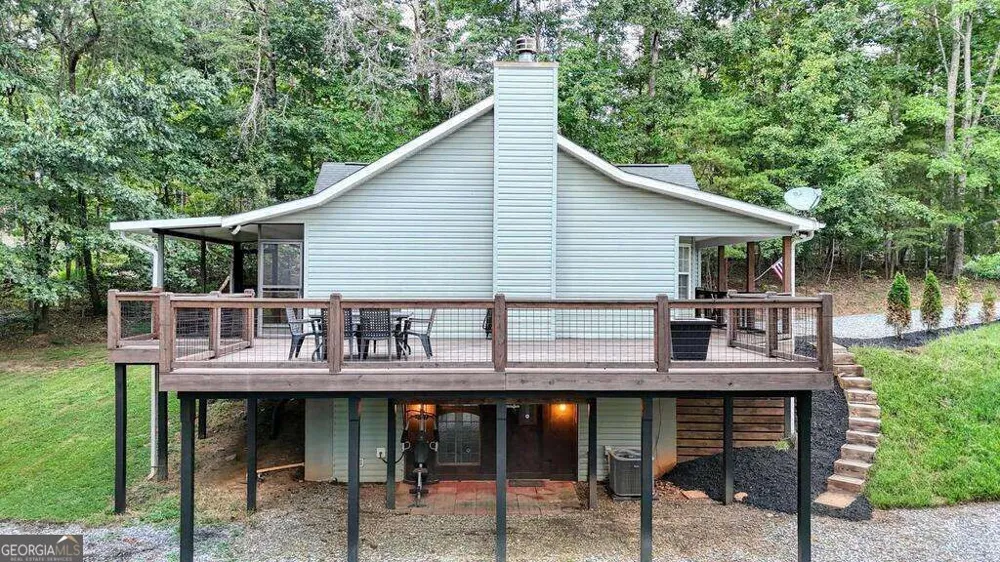 754 Honeysuckle LN Blairsville, GA 30512