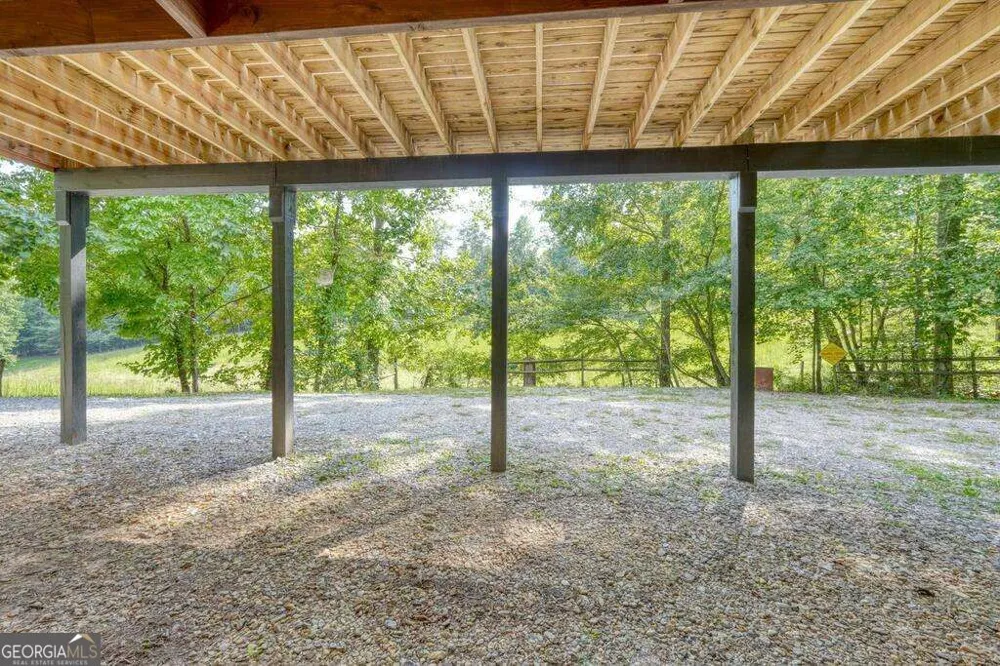 754 Honeysuckle LN Blairsville, GA 30512