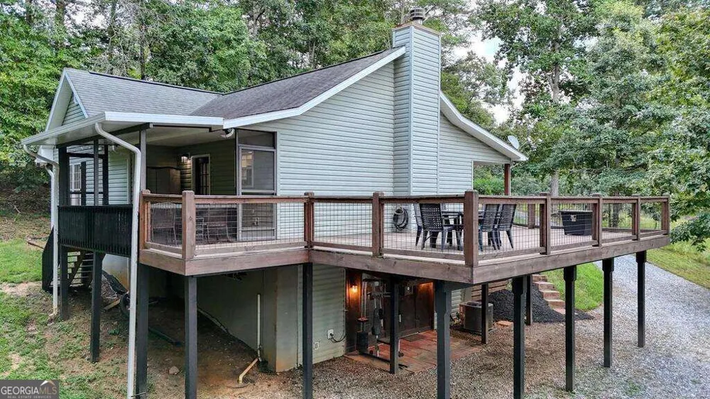 754 Honeysuckle LN Blairsville, GA 30512