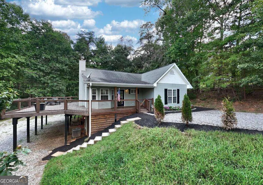 754 Honeysuckle LN Blairsville, GA 30512