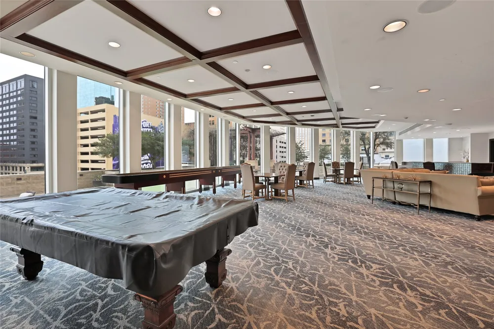500 Throckmorton Street #1701 Fort Worth, TX 76102
