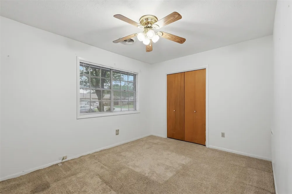 3807 Kelli Lane Bryan, TX 77802
