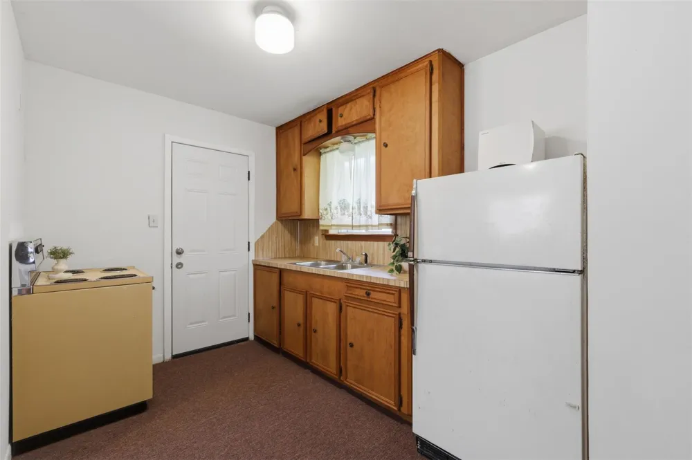 3807 Kelli Lane Bryan, TX 77802