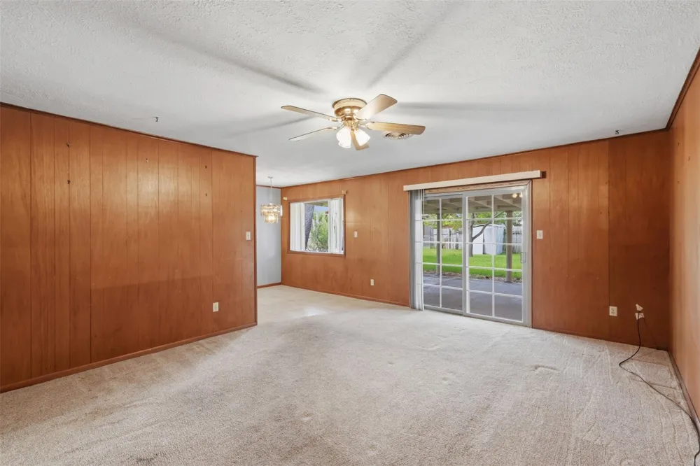 3807 Kelli Lane Bryan, TX 77802