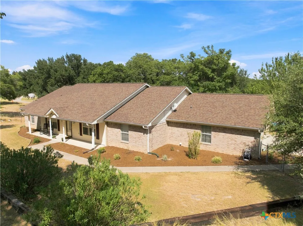910 Cedar Ridge Road Gatesville, TX 76528