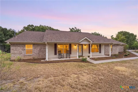 910 Cedar Ridge Road