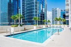 1200 Brickell Bay Dr #3206 Miami, FL 33131