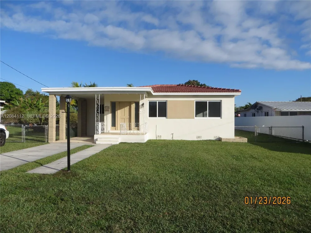 7435 SW 22nd St Miami, FL 33155